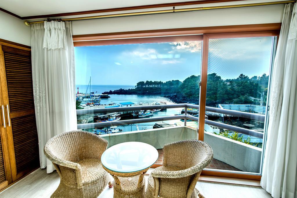 Dongsannara Pension Seogwipo Bagian luar foto